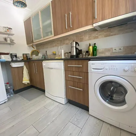 Apartament Cute 2+1 Apt With Common Pool - Centre